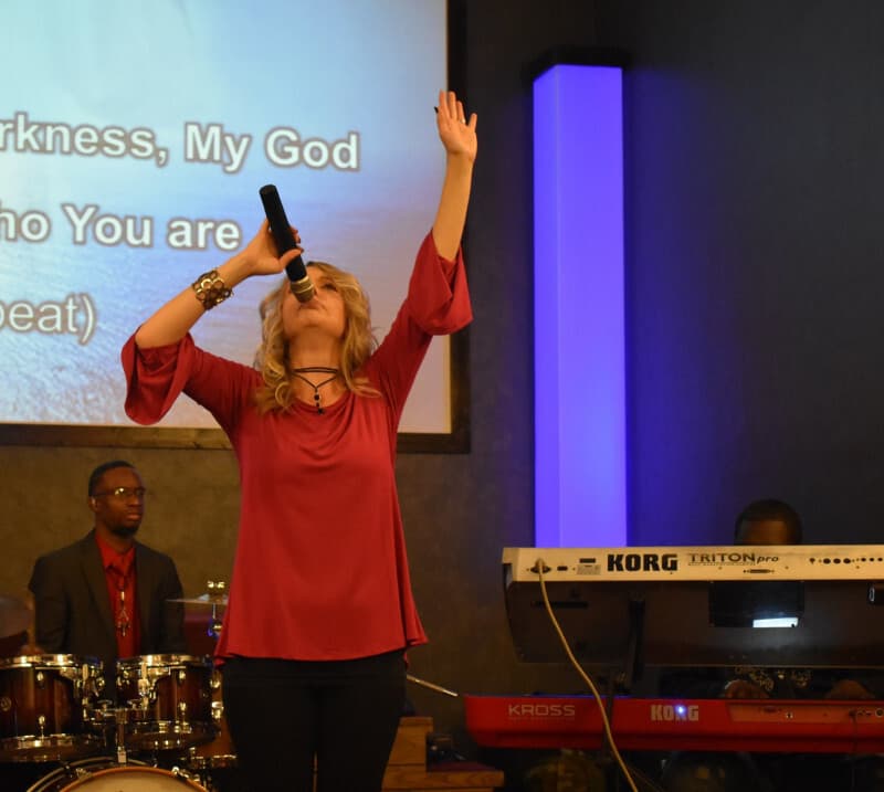 Sharon Bishop, Praise & Worship Leader